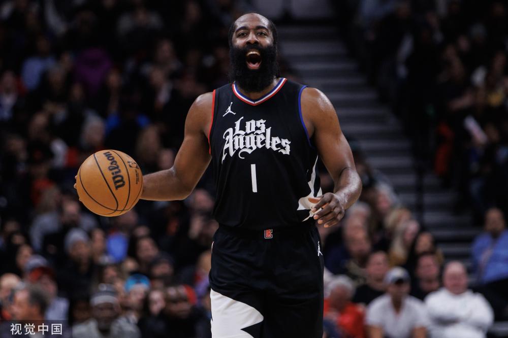 完全不同的 完全不同的