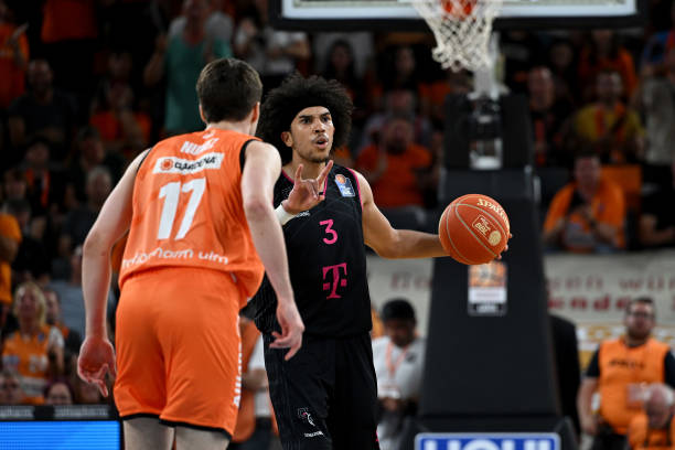 C罗与布鲁 C罗与布鲁