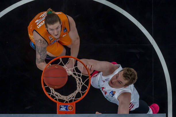 无缘半决赛 无缘半决赛