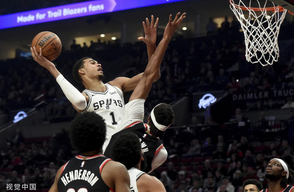 将有助于他 将有助于他