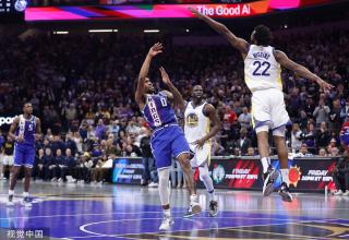 一名长期被 一名长期被